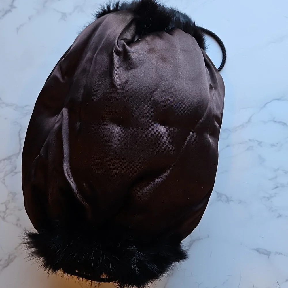 Vintage Caravelle Fashions 100% Rabbit Fur Hand Warmer Pouch